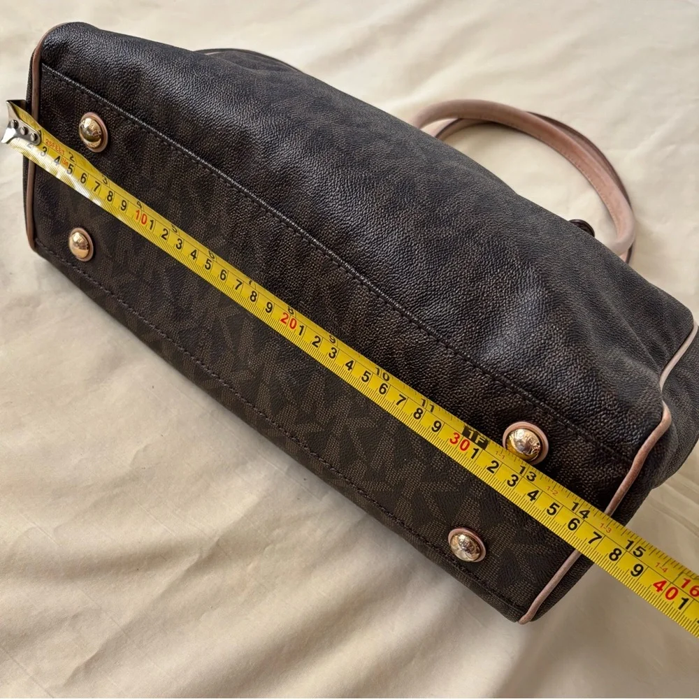 Michael Kors Brown Designer Tote Bag - Picture 4 of 16